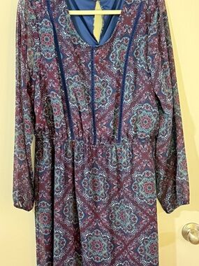 NWOT Boho Medallion Print Long Sleeve Dress in Plum & Teal